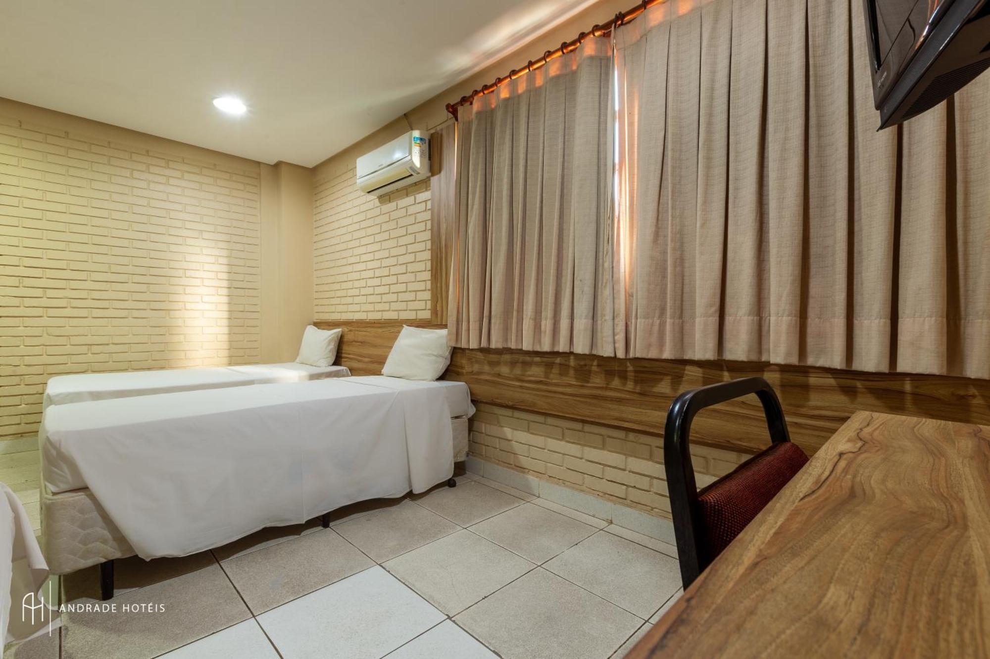 Rede Andrade Goiania Centro Hotel Kültér fotó